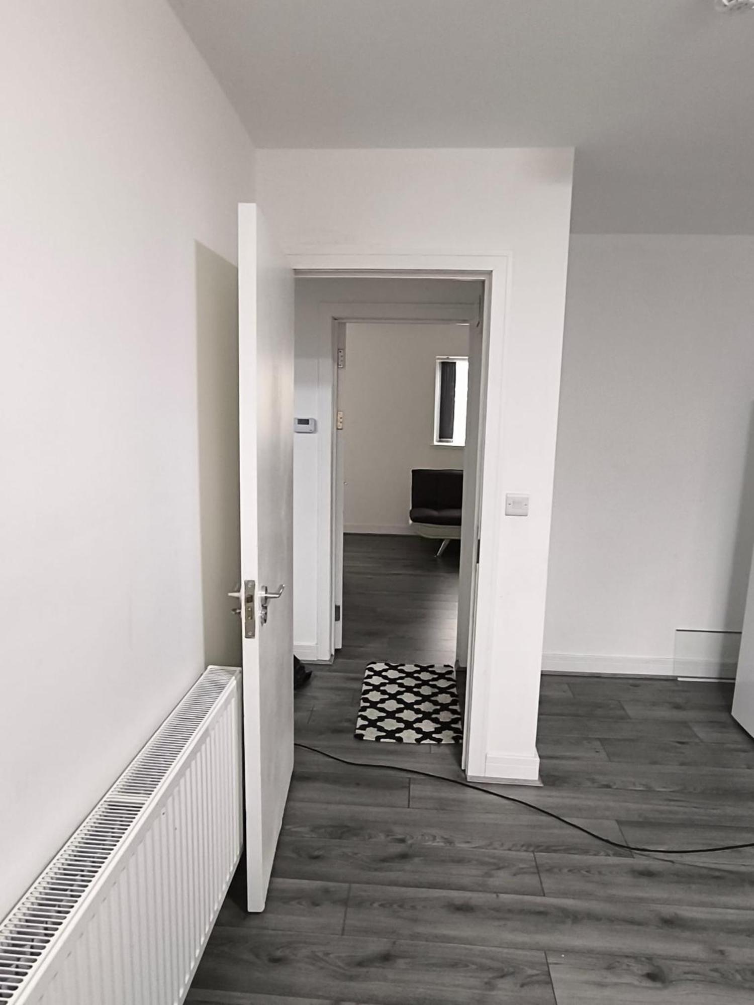 Spacious Full Home - Perfect For Families & Groups Oldbury  Bagian luar foto